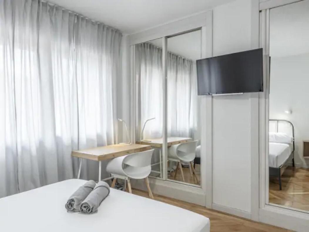 Chalet Alameda De Osuna 호텔 마드리드 외부 사진
